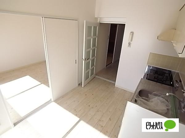 神戸市中央区野崎通マンション リビング