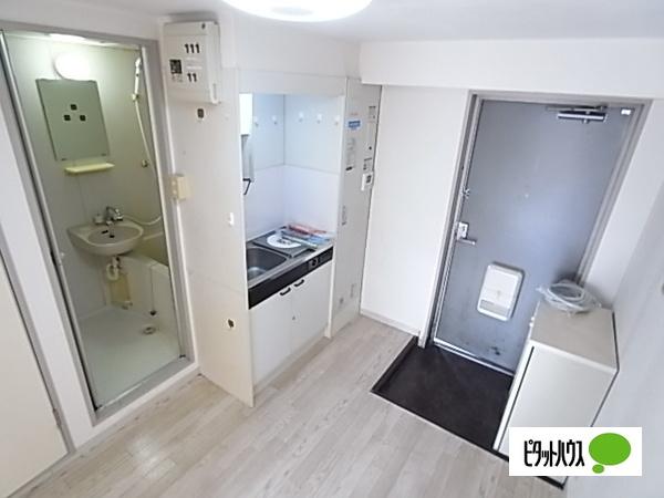 神戸市灘区新在家南町マンション リビング