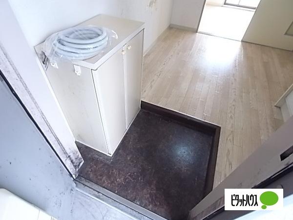 神戸市灘区新在家南町マンション 玄関