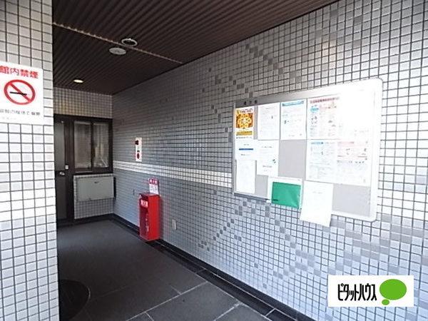神戸市灘区新在家南町マンション ロビー