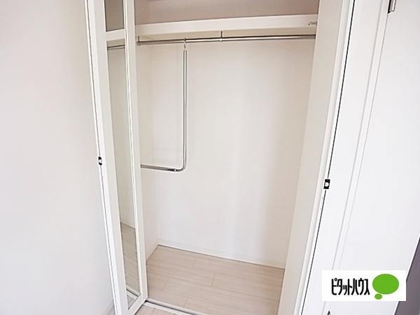ＧＫレジデンス深江（401） 収納