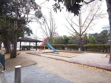 都賀川公園：450m