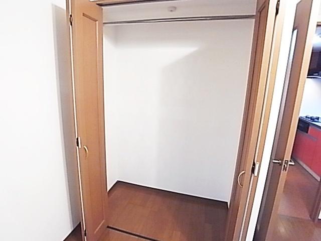 エスペランサ灘駅前（102） 収納
