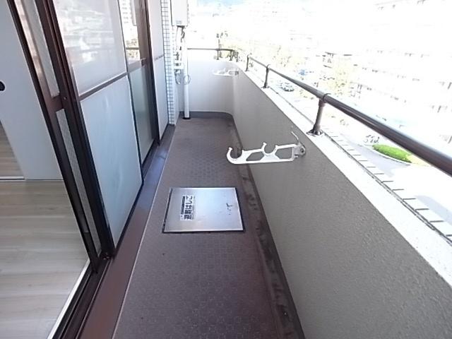 ローレル甲南（501） バルコニー
