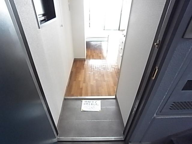 神戸市中央区東雲通マンション 玄関