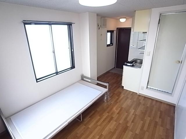 神戸市中央区東雲通マンション リビング