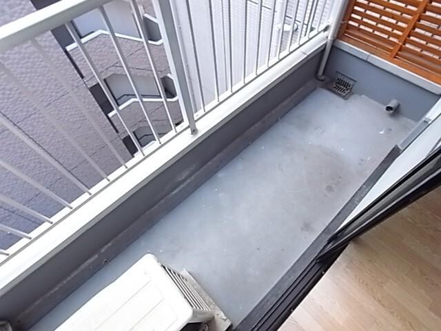 神戸市中央区東雲通マンション バルコニー