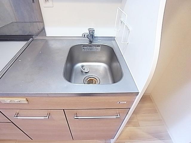 神戸市兵庫区西出町マンション 部屋画像