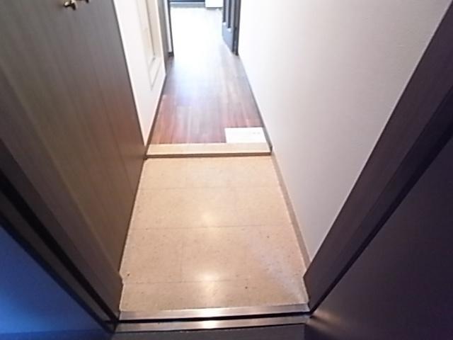神戸市灘区岩屋北町マンション 玄関