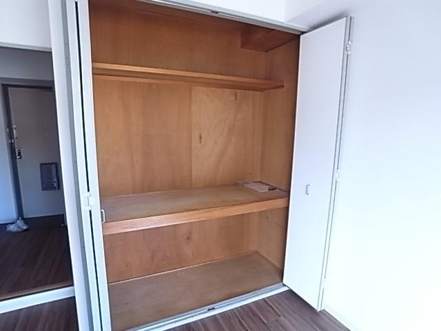 神戸市灘区岩屋北町マンション 収納