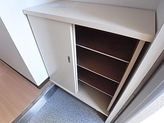 神戸市灘区中原通マンション 収納