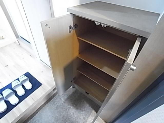 神戸市灘区友田町マンション 収納