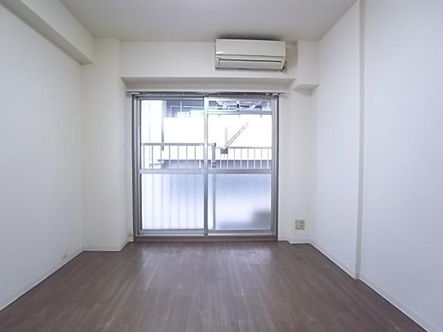 神戸市灘区友田町マンション リビング