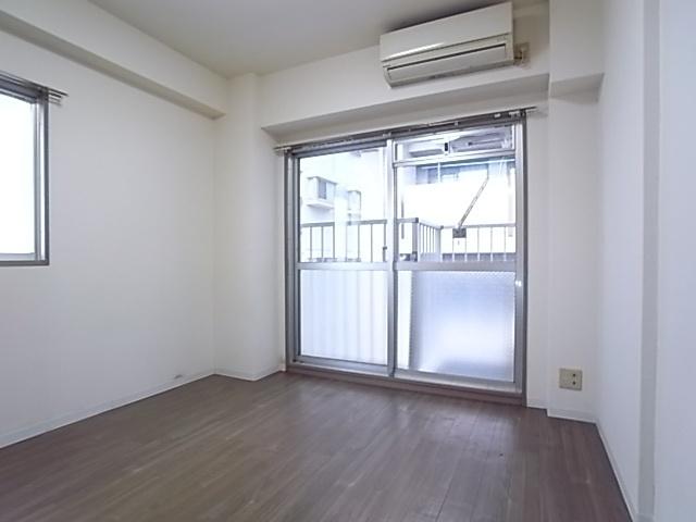 神戸市灘区友田町マンション リビング