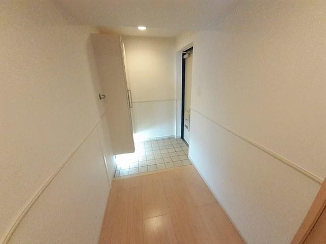 エアリーヒルズ芦屋（305） 玄関