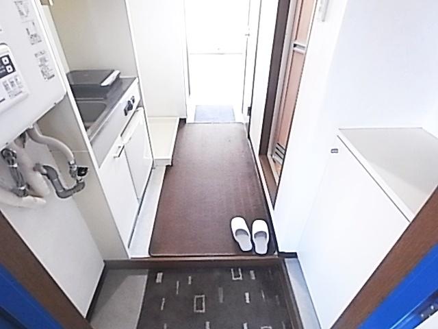 神戸市灘区烏帽子町マンション 玄関