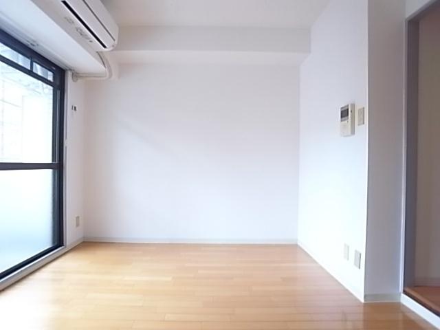 神戸市灘区岩屋北町マンション リビング