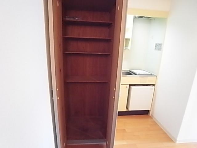 神戸市灘区岩屋北町マンション 収納