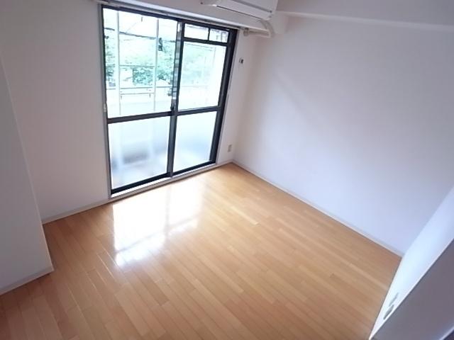 神戸市灘区岩屋北町マンション リビング