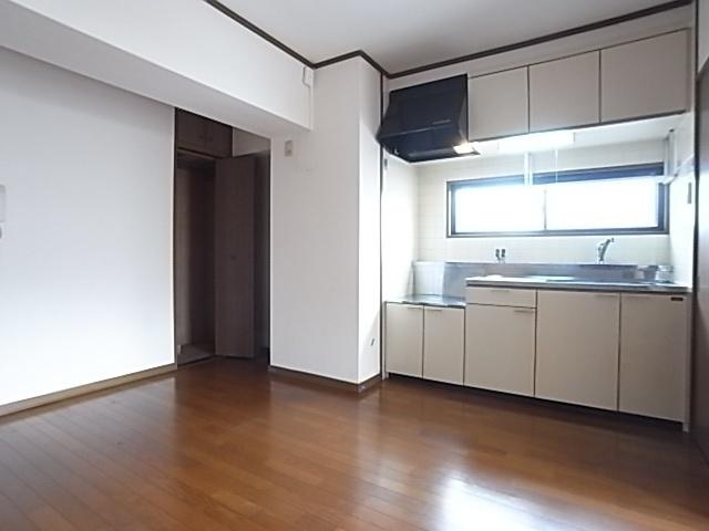 神戸市灘区篠原南町マンション リビング