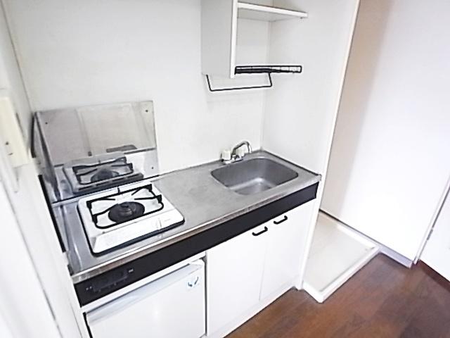 神戸市灘区岩屋中町アパート キッチン