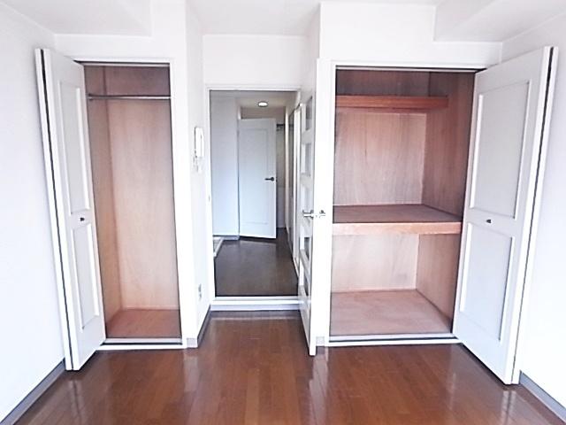 神戸市灘区岩屋中町アパート 収納
