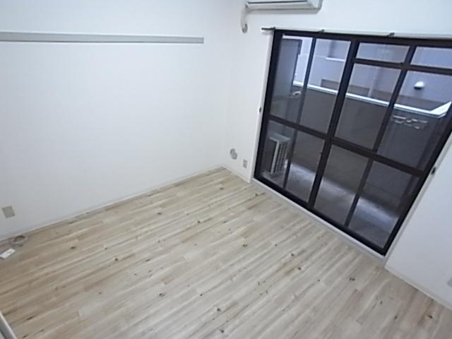 神戸市灘区岩屋北町マンション リビング