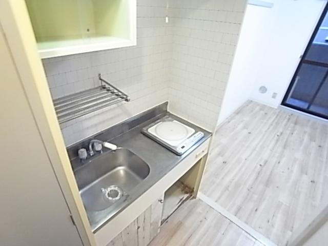 神戸市灘区岩屋北町マンション キッチン