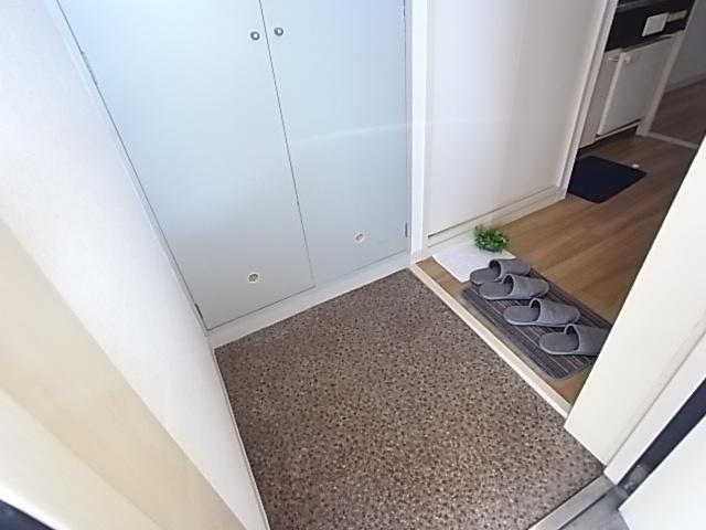 神戸市灘区岩屋北町マンション 玄関