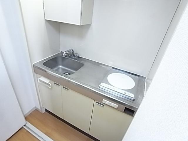 神戸市灘区岸地通マンション キッチン