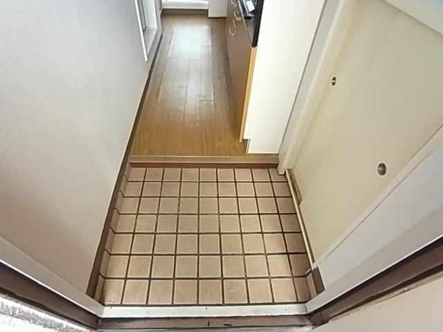 六甲アサヒ（401） 玄関