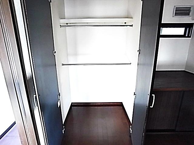 神戸市灘区灘北通マンション 収納