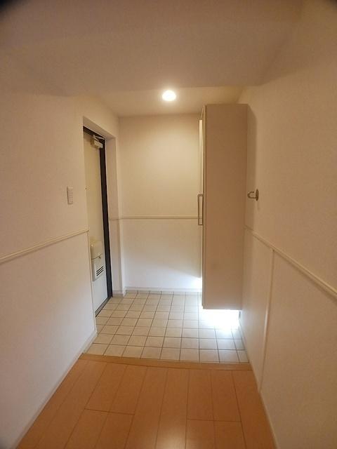 エアリーヒルズ芦屋（201） 玄関