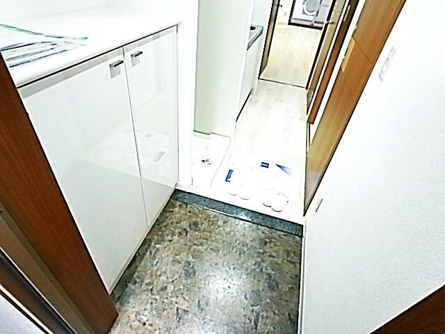 神戸市中央区磯上通マンション 玄関