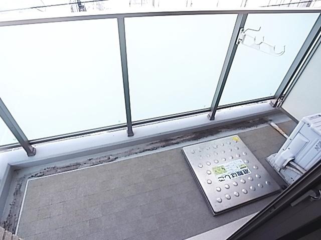 ＫＴＧ　ＲＥＳＩＤＥＮＣＥ　芦屋西（304） バルコニー
