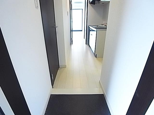 ＫＴＧ　ＲＥＳＩＤＥＮＣＥ　芦屋西（304） 玄関