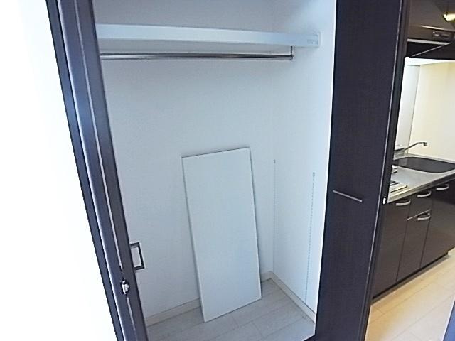 ＫＴＧ　ＲＥＳＩＤＥＮＣＥ　芦屋西（304） 収納