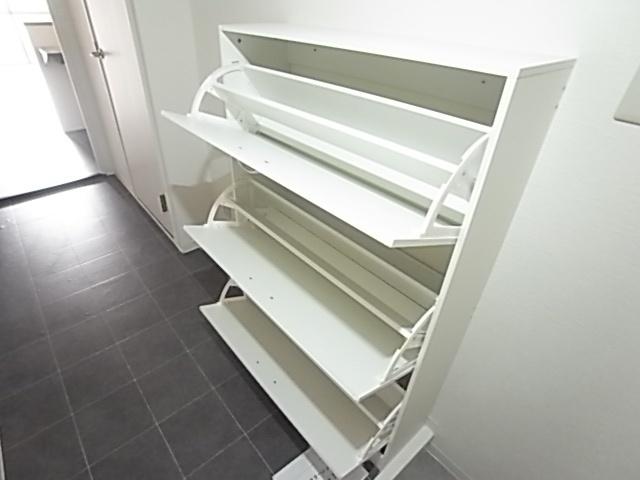永光ビルディング割塚（402） 収納