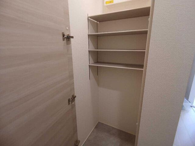 Cocoonia（203） 玄関
