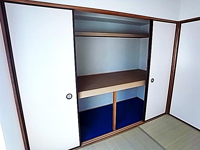 ハイネス岡本（101） 収納