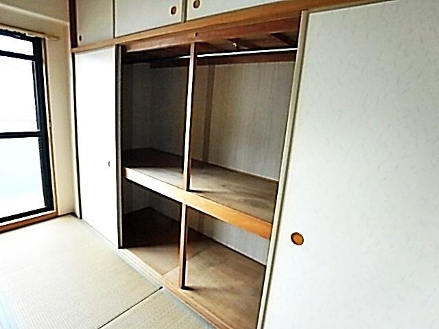 ビエント六甲Ⅱ（102） 収納