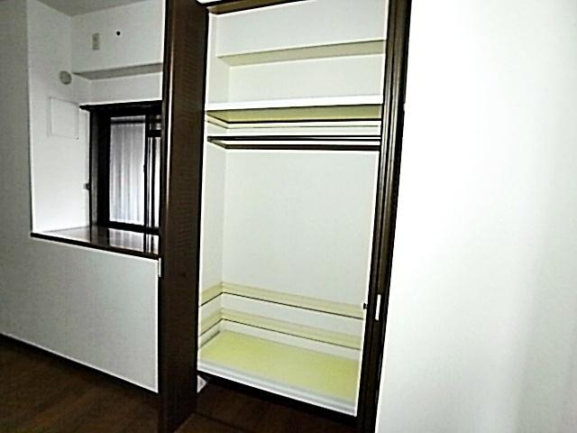 ビエント六甲Ⅱ（102） 収納