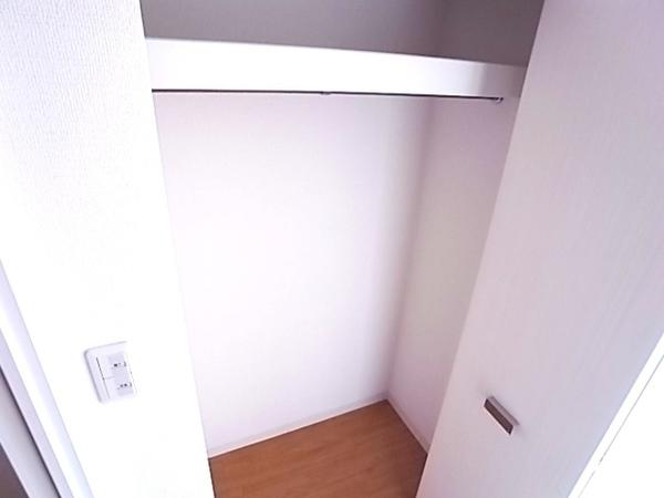 アルファレガロ甲南山手（604） 収納