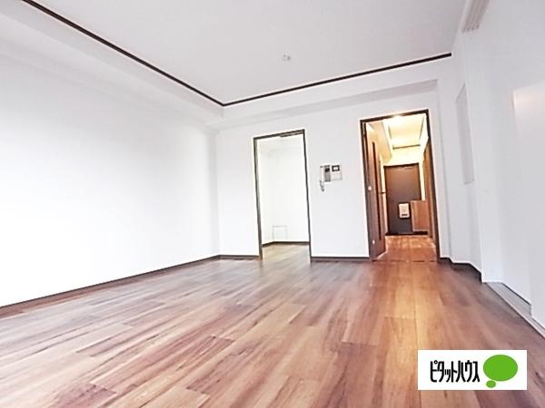 摩耶コート壱番館（903） リビング