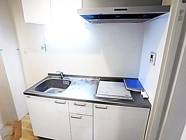 ＤーＳｑｕａｒｅ深江本町（403） キッチン