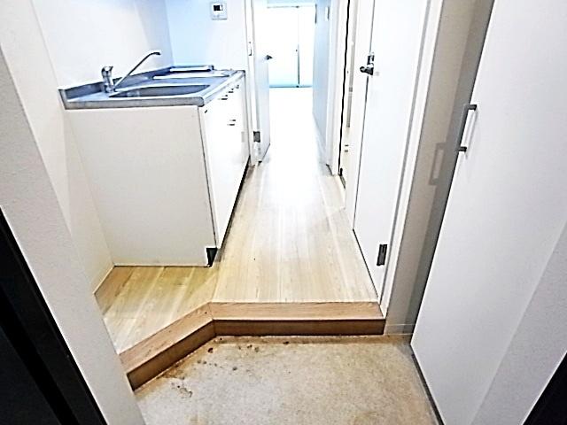 ＤーＳｑｕａｒｅ深江本町（403） 玄関