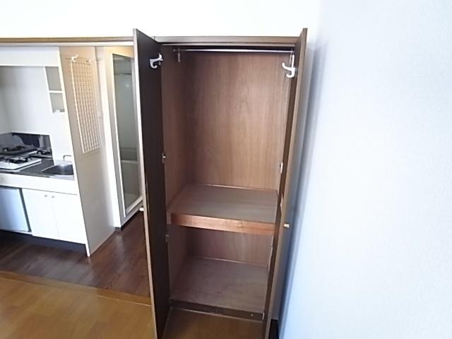 神戸市灘区都通マンション 収納