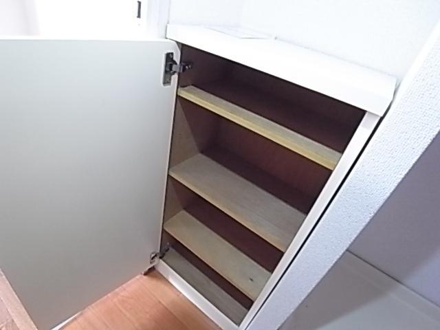 神戸市灘区中原通マンション 収納
