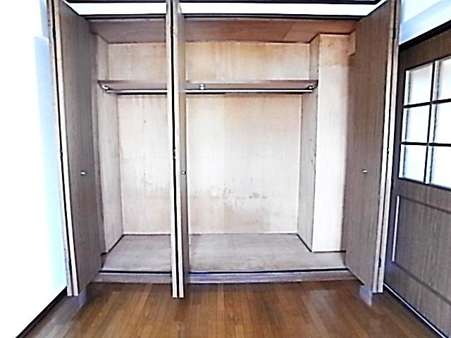 サンヴェール青谷（303） 収納