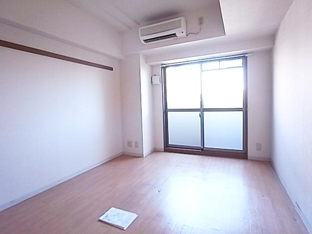 神戸市灘区千旦通マンション リビング